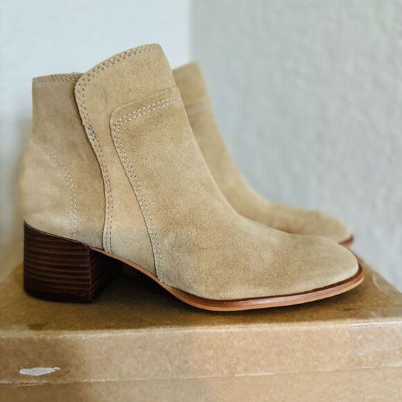 Lucky‎ Brand Lilka Suede Bootie, Block Heel Size 7, Dune Light Brown, NWT - Picture 9 of 14